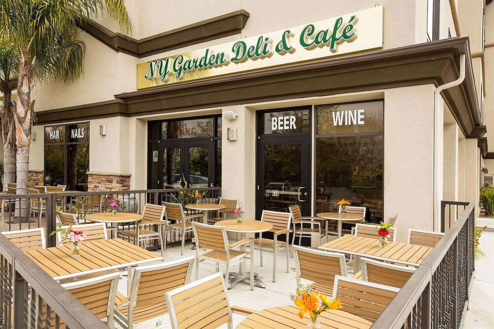 Hilton Garden Inn San Diego Del Mar Exterior foto
